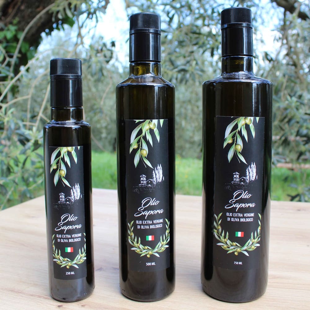 Bottles in sizes: 250, 500 and 700 ML
